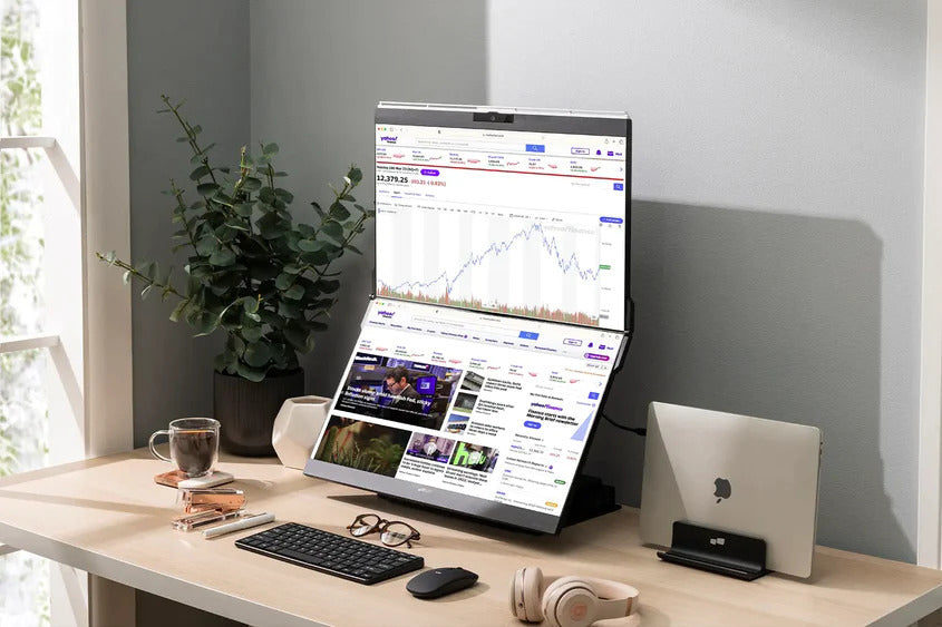 Geminos stacked monitor